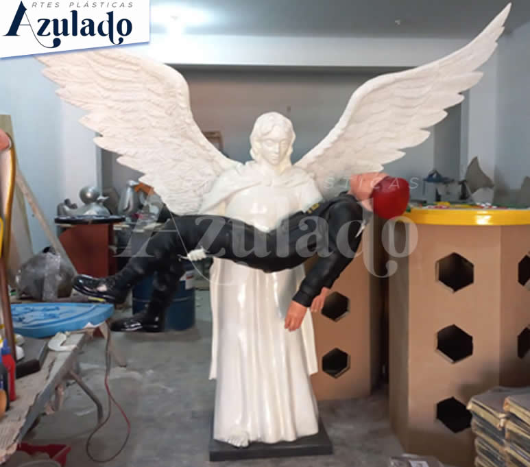 angeles y santos en fibra de vidrio y resina